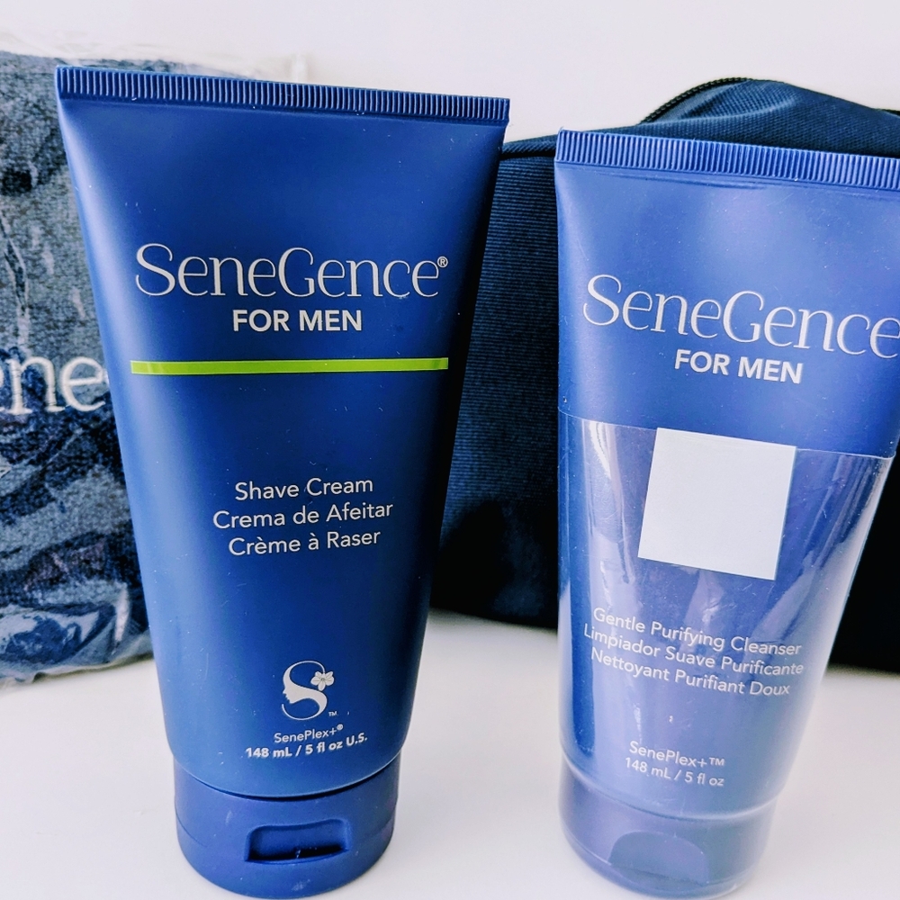 SeneGence Men's Shave Cream and Cleanser With Facecloth And Travel Bag